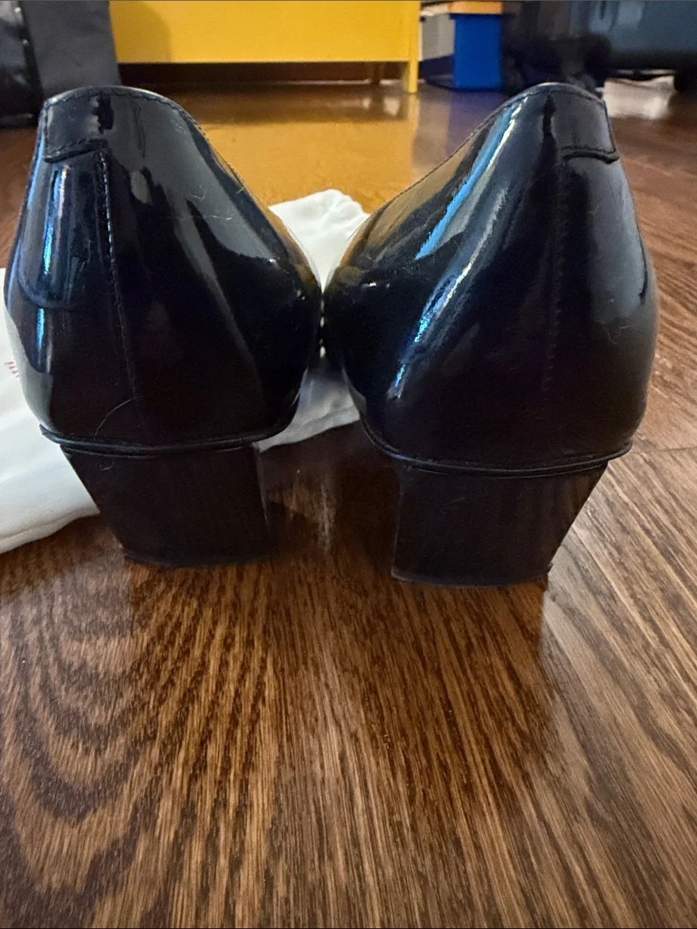Roger Vivier patent pumps